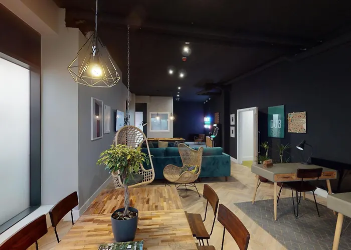 Cork Street In * 都柏林