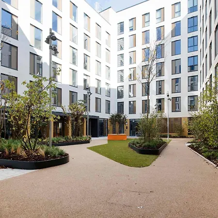 Apartment Relaxing Ensuites At Cork Street In Centre Dublin